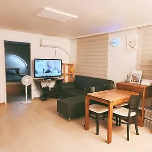 Peace And Quiet Villa Seoul