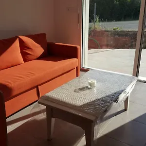 Le Colibri , LʼIsle-sur-la-Sorgue France
