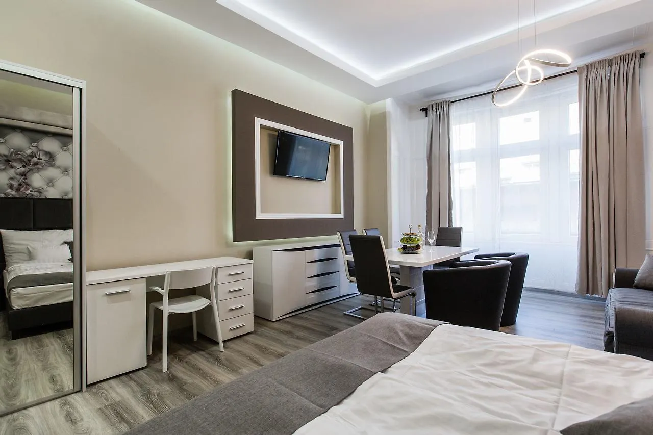 A Golden Star Modern Luxury Apartments And Rooms Budapest