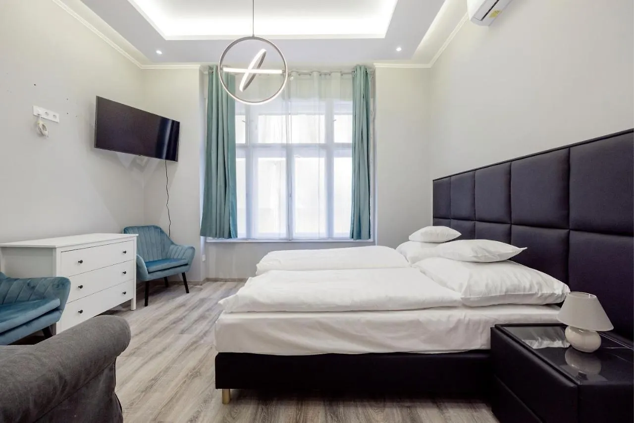 A Golden Star Modern Luxury Apartments And Rooms Budapest